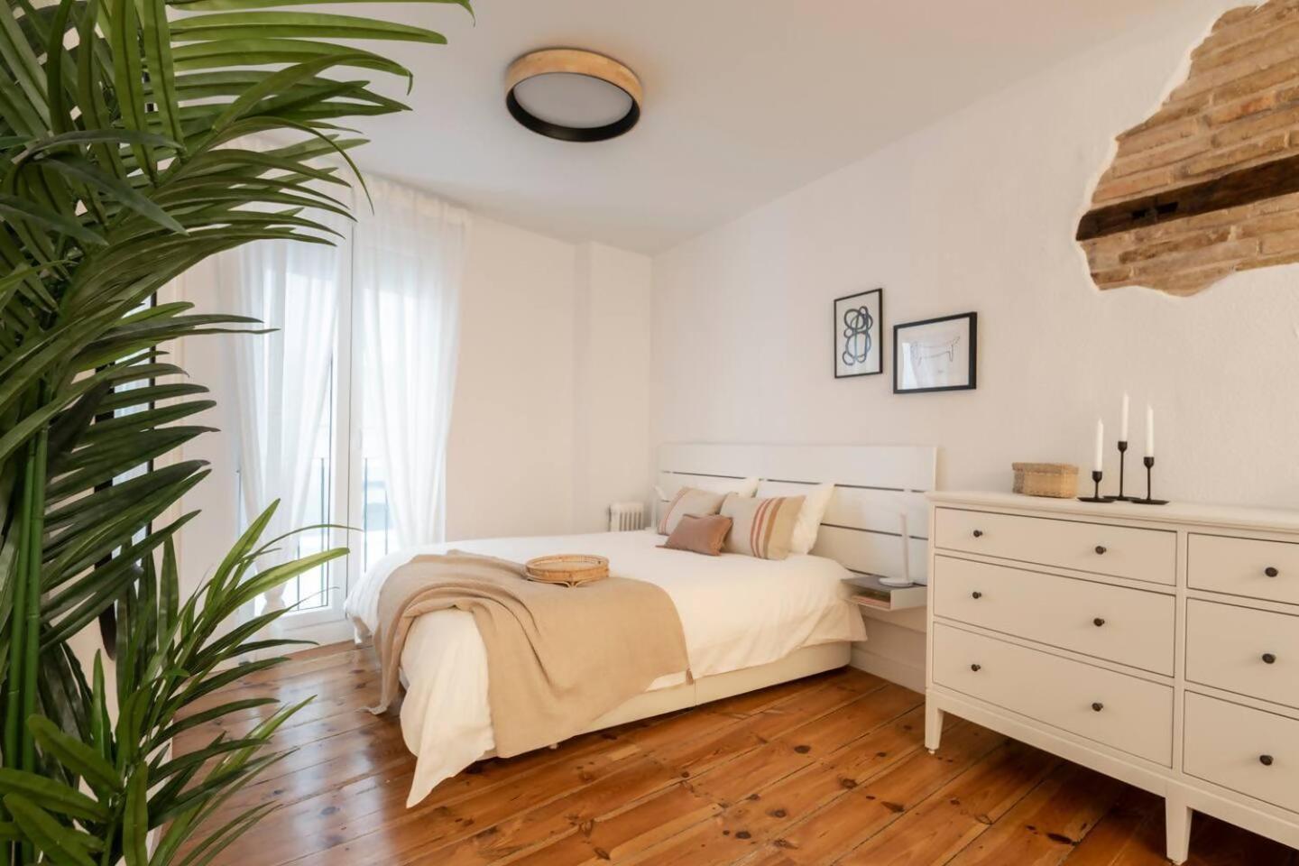 Precioso Apartamento Recien Reformado Pleno Centro Памплона Экстерьер фото